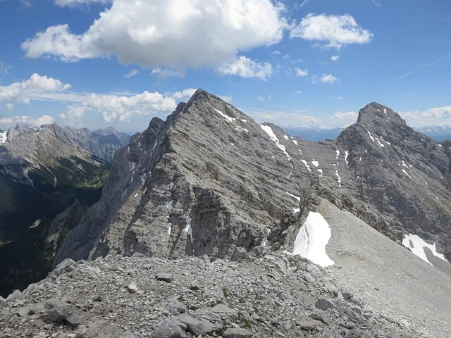 das liegt vor uns