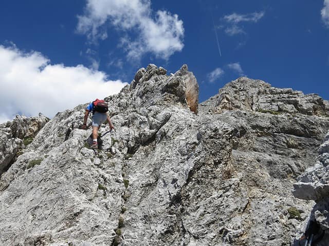 leichtes Klettergelände wie der Anstieg auf den Kleinen Lafatscher