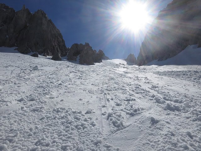 sulziger Deckschnee wurde abgetreten, der Firn darunter war fest und gut fahrbar.