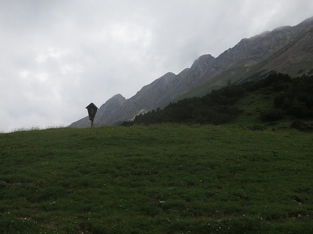 Am Überschalljoch mit Sunntiger, Hallerangerspitzen und Gamskogel 