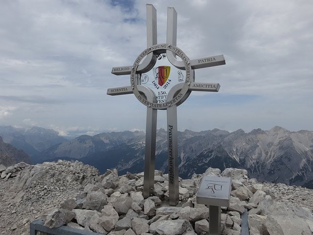 Gipfel Östliche Paxmarerkarspitze, 2.638m