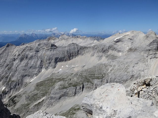 Blick auf die westlichen Gipfel des Karwendelhauptkammes