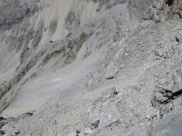 Abstiegsgelände zum Hochjöchl vom Ansatz des Südgrates aus gesehen