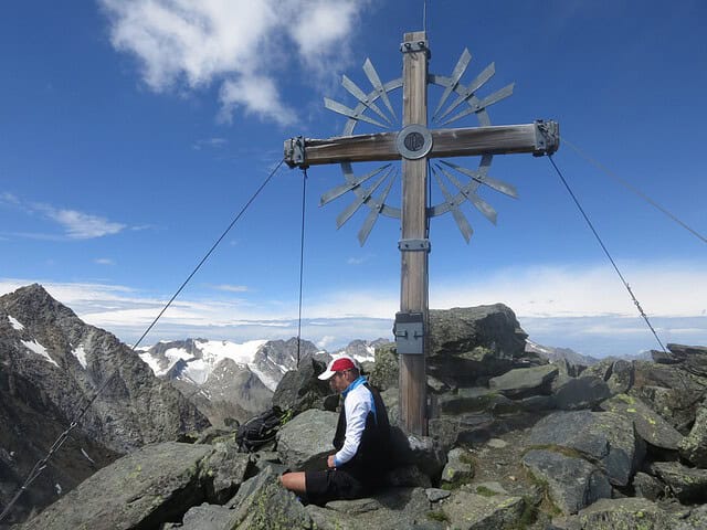 auf der Kreuzspitze, 3083m südlich der Östlichen Knotenspitze