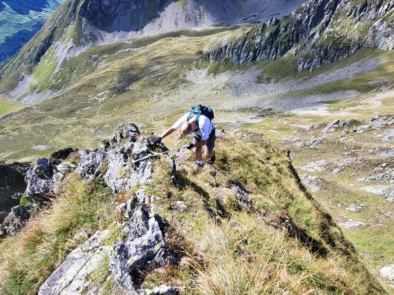 einer der Abstiege über steile Wiesenflanken
