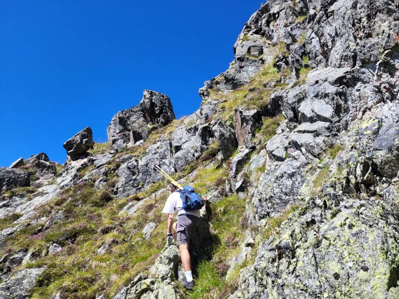 wenig besseres Gelände in der Umgehung, dafür aber etwas flacher