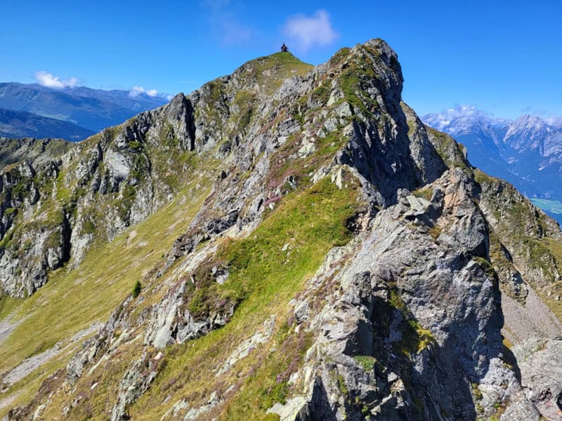 verheißungsvoll der weitere Gratverlauf