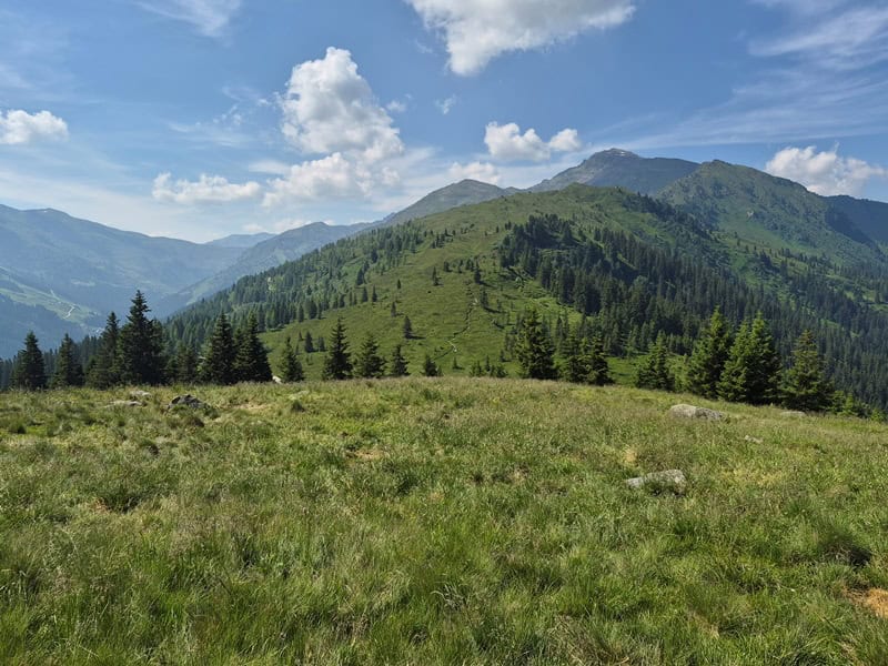 Blick hinab auf die Loas