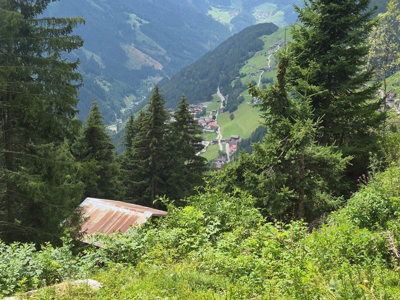 von den obersten Stadln auf Brandberg geschaut