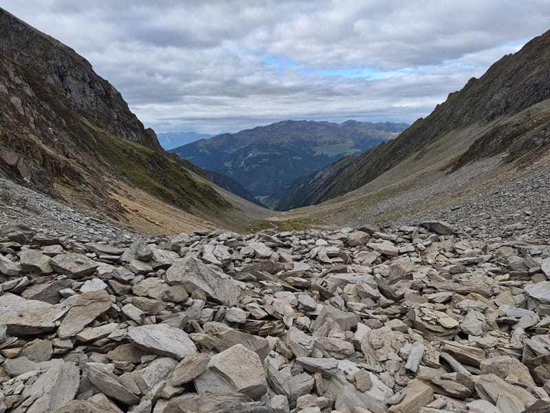 gegen das Ende der Blockstrecke im Schwarzachtal