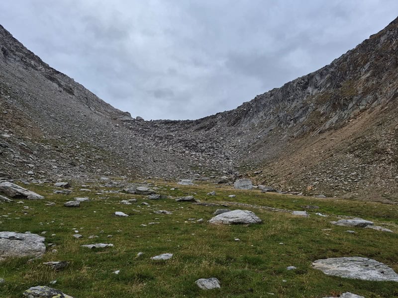 Rückblick auf das Blockgelände vom Schwarzachgrund auf die Höhenbergnieder (Schwarzachscharte)